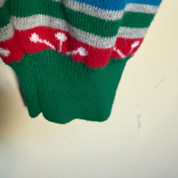 Disney Minnie Mouse Holiday Sweater Snowflakes Size Medium Christmas - Picture 5 of 12